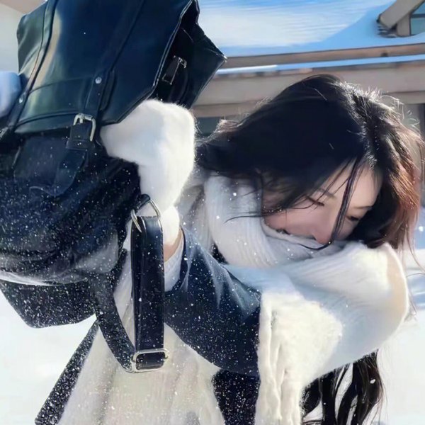 面对我